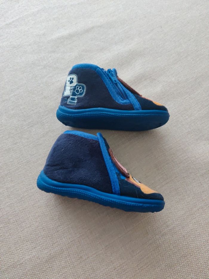 Chaussons bleu - photo numéro 5