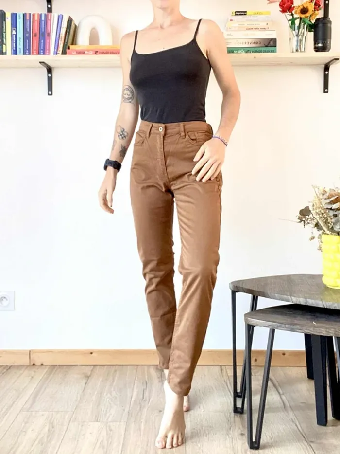 Pantalon Mango en taille M (=38) - Très bon état - photo numéro 2