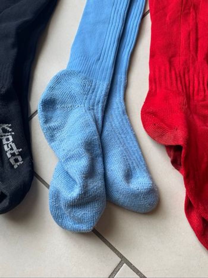 Lot chaussettes foot - photo numéro 3