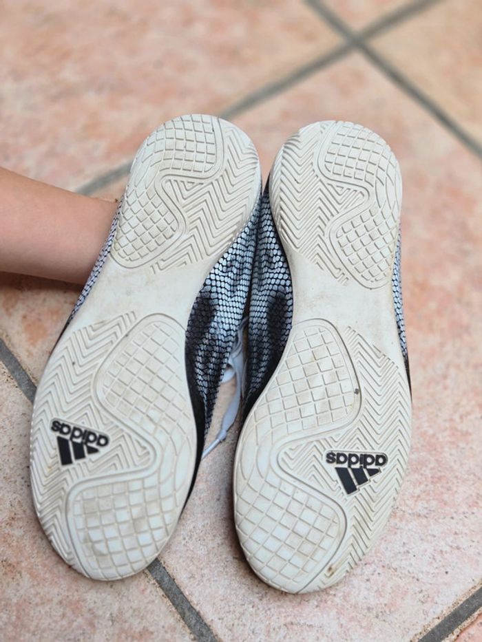 Chaussure de foot - photo numéro 5