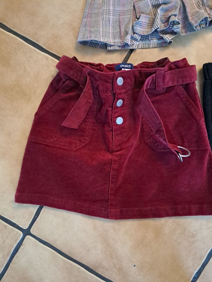 Lot de jupes et robes 6ans - photo numéro 3