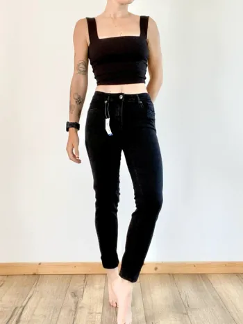 Jean Esmara