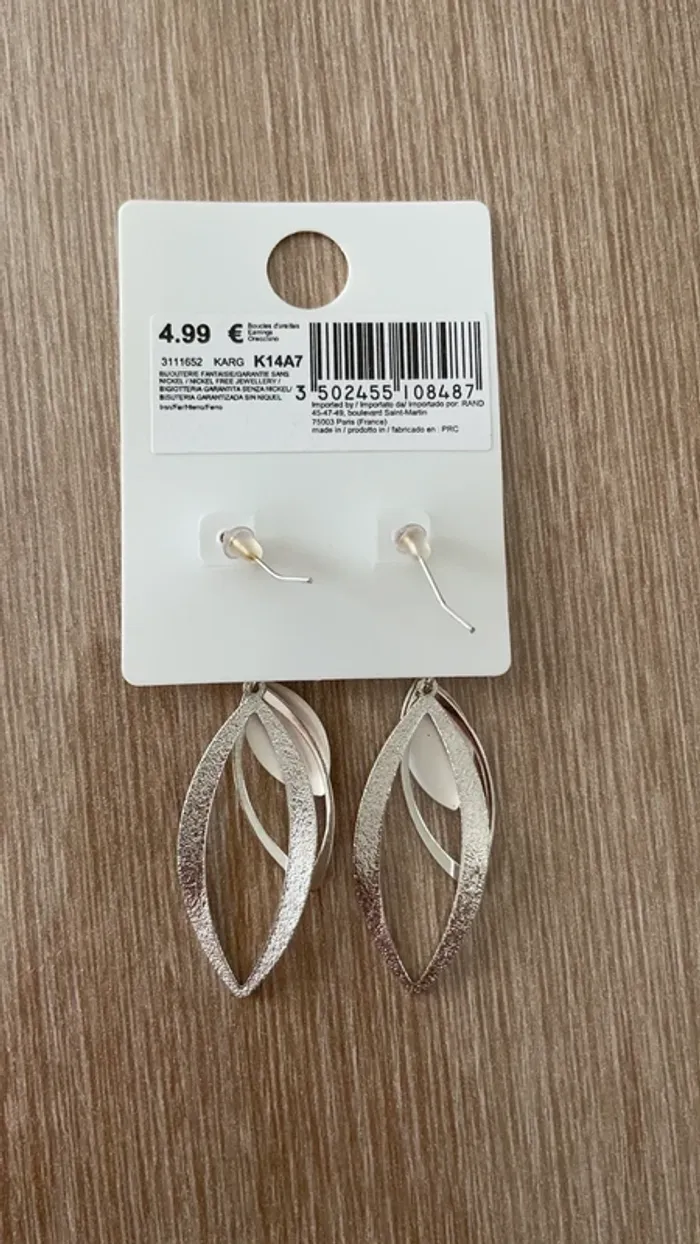 Boucle d’oreille - photo numéro 2