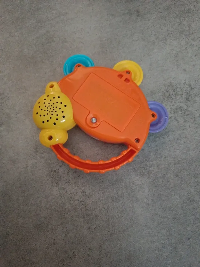 P'tit tambourin vtech - photo numéro 2
