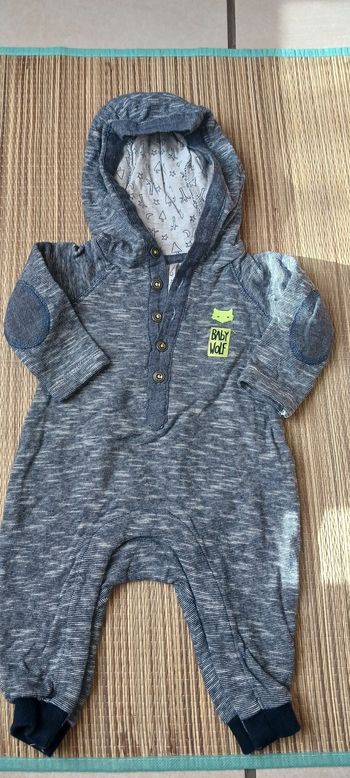 Combinaison bébé légère