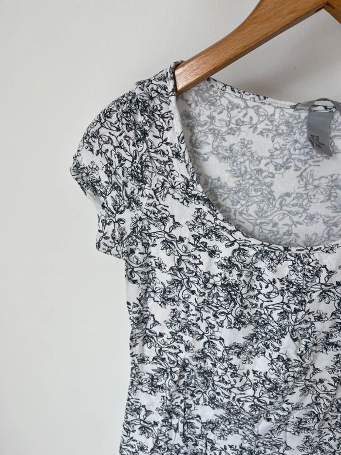 T-shirt motif H&M - photo numéro 2