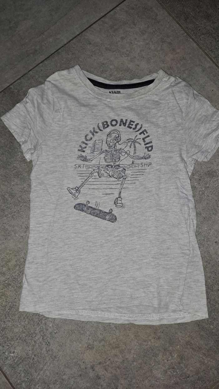 Tee shirt