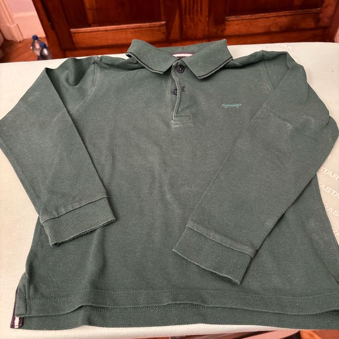 Vends lot de deux polos manches longues Monoprix et okaidi 6 ans - photo numéro 3