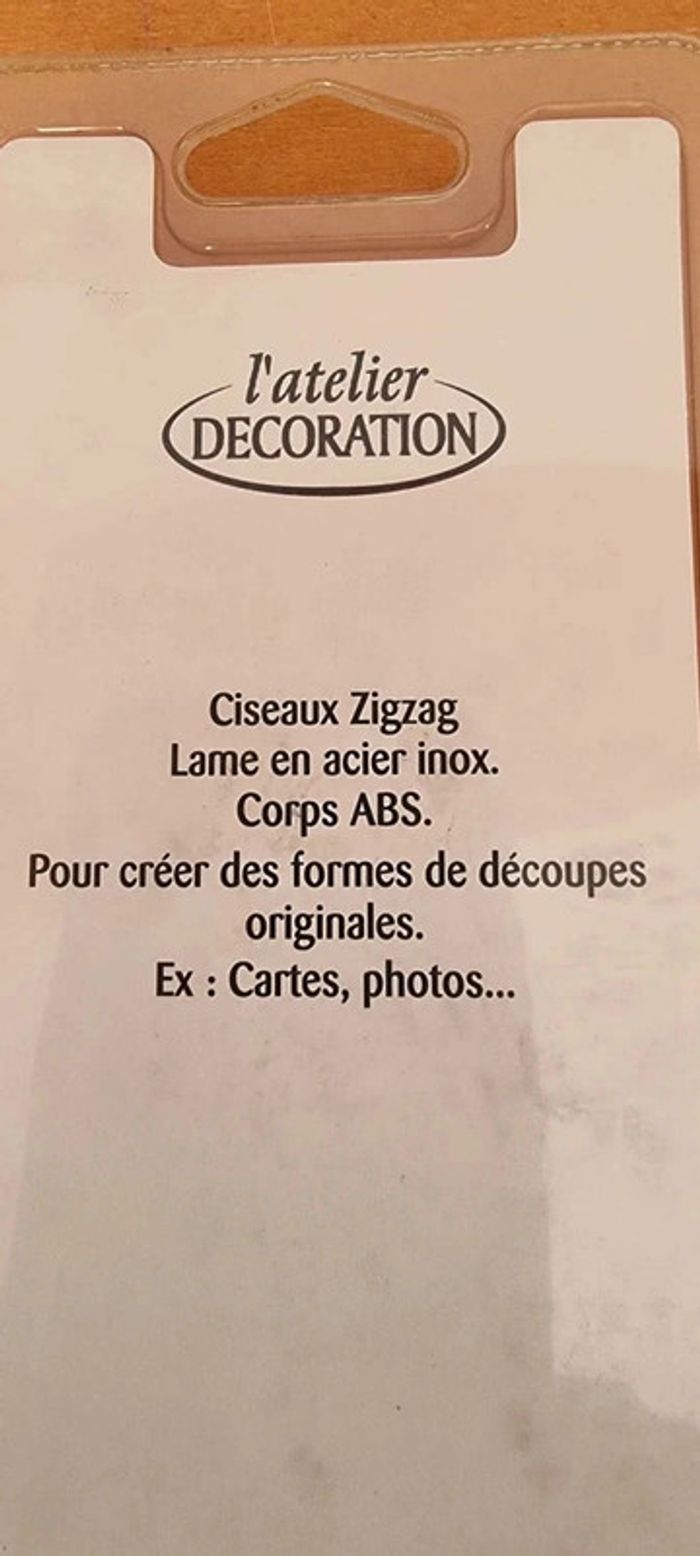 Ciseaux zig-zag DMC Neufs - photo numéro 4