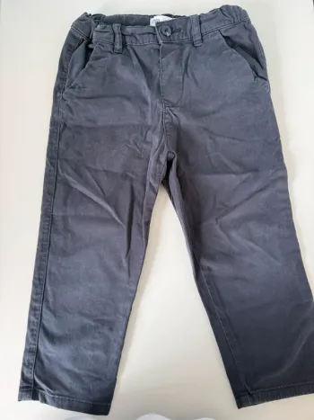 Pantalon chino 3/4 ans Zara
