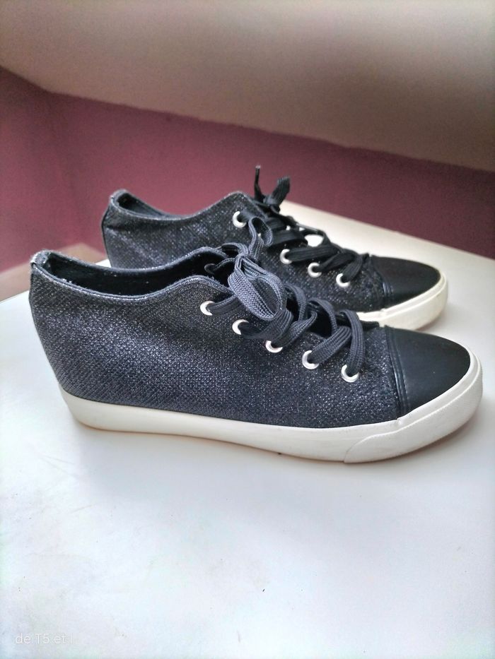 Baskets femme effet pailletés taille 40