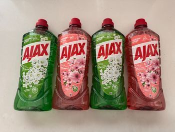 Lot Ajax pour sol