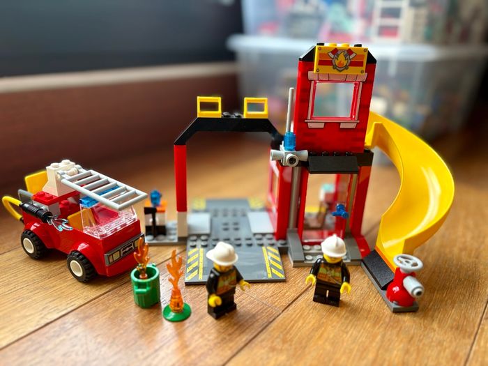 Lego Juniors 10671 - La caserne des pompiers - photo numéro 4