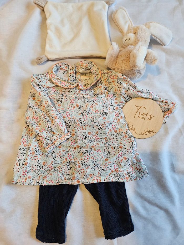 Lot vêtement fille 3 mois - photo numéro 2