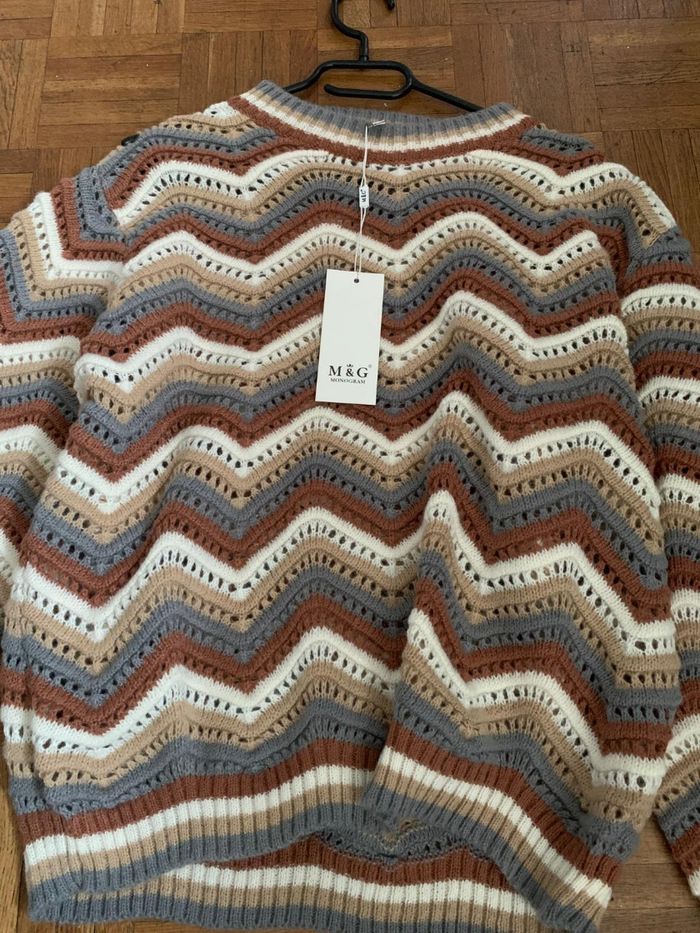 Pull d'hiver 💭💫 à rayure chic et moderne - photo numéro 7