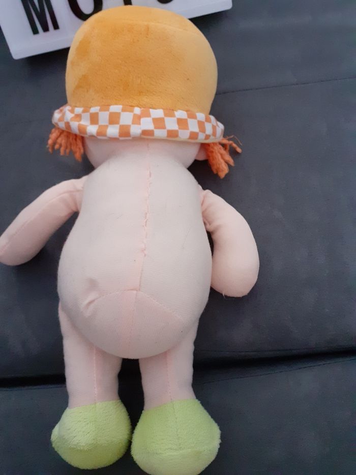 Poupee - photo numéro 2