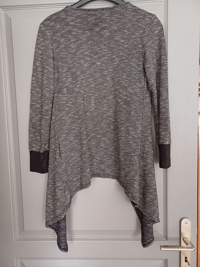 Gilet taille 2 - photo numéro 5