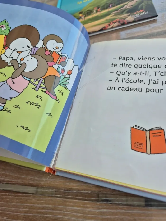 Livre tchoupi fait une surprise à maman - photo numéro 3