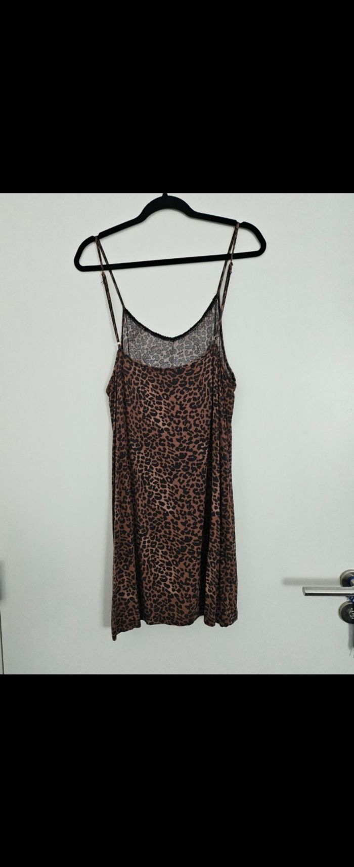 Petite robe léopard - photo numéro 6