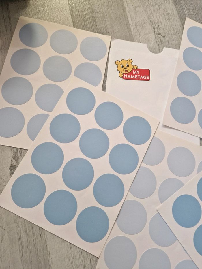 Stickers autocollants muraux points bleus - photo numéro 3