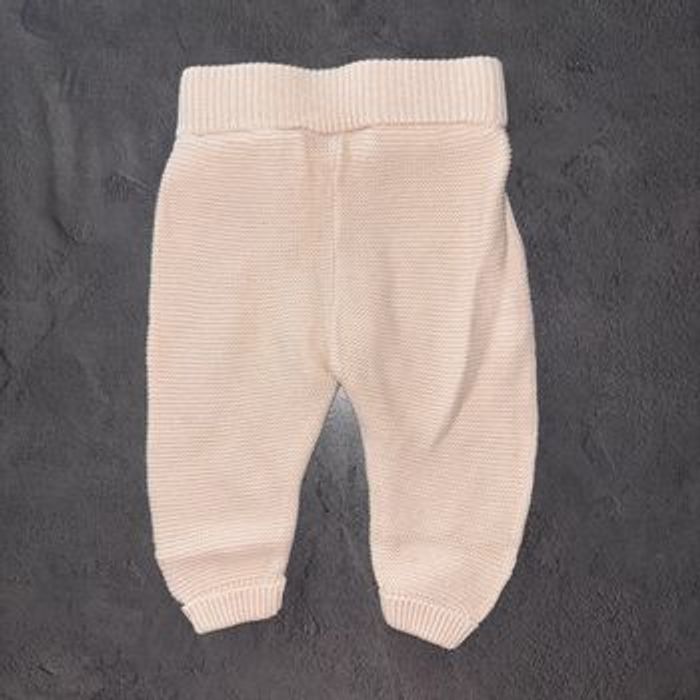 Jogging Mexx beige / 1 mois / Très bon état - photo numéro 2
