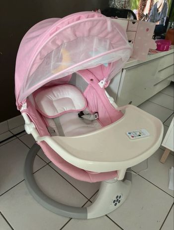 Balancelle Bébé Électrique 3 en 1 avec Télécommande,Table à manger, Transat bébé 5 Modes