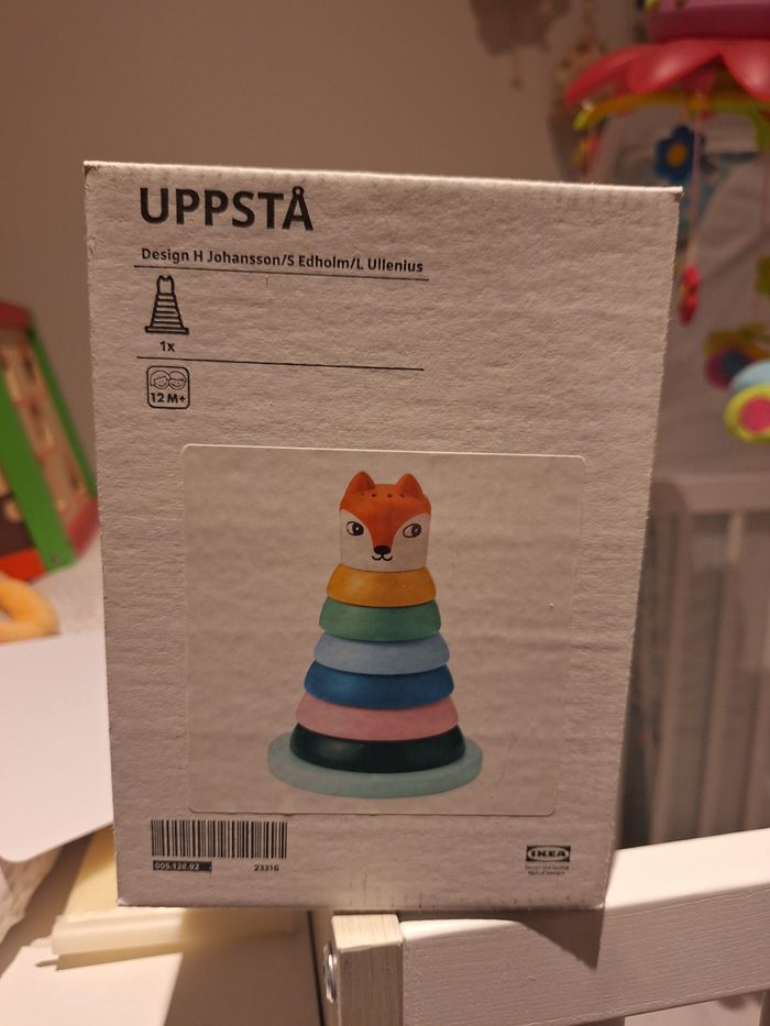 Jeux pyramide de couleur bébé