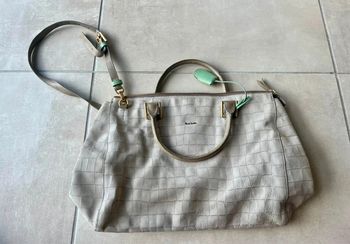 Grand sac à main avec bandoulière