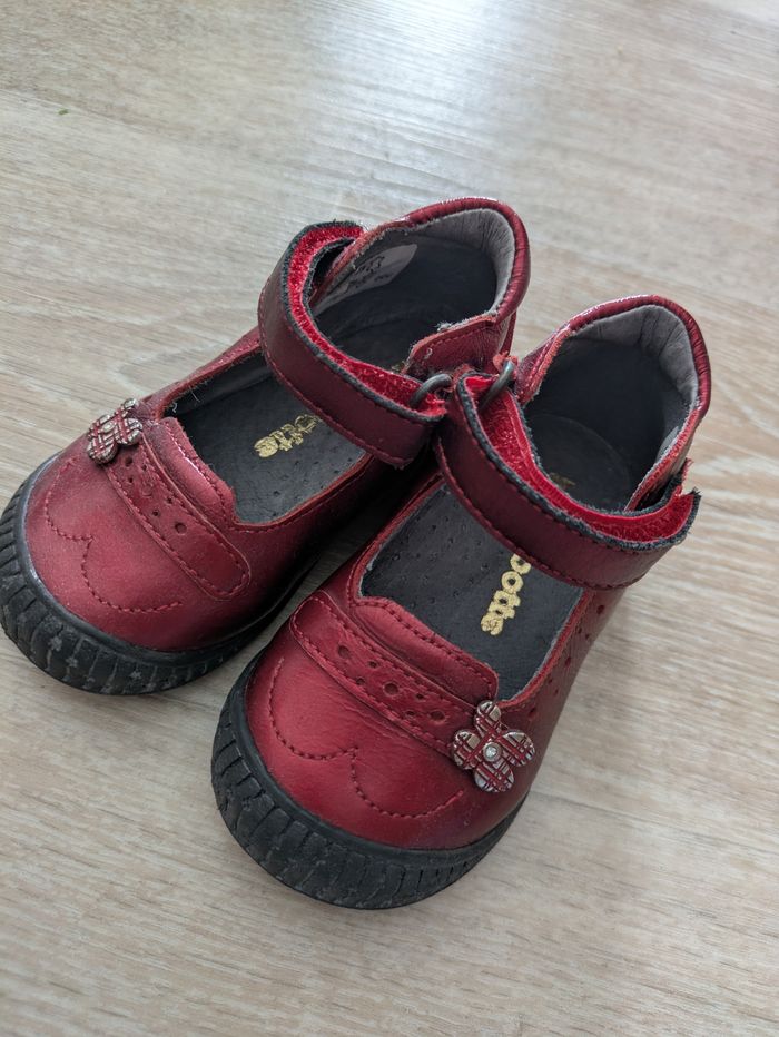Chaussure bébé fille