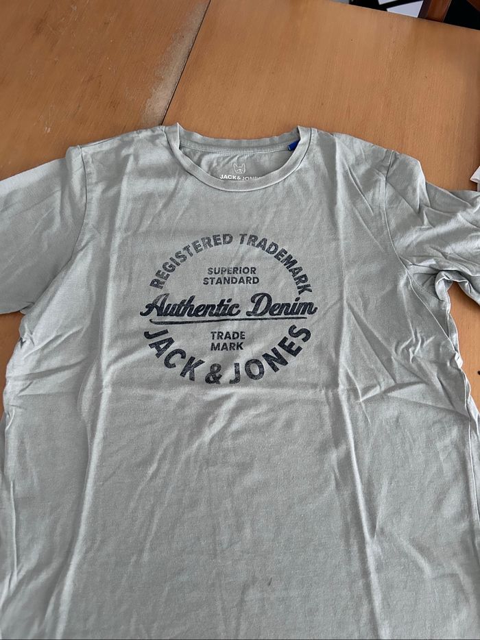 Lot de tee shirt - photo numéro 3