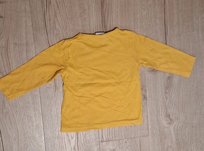 Lot 4 t-shirt ML 18mois TBE - photo numéro 3