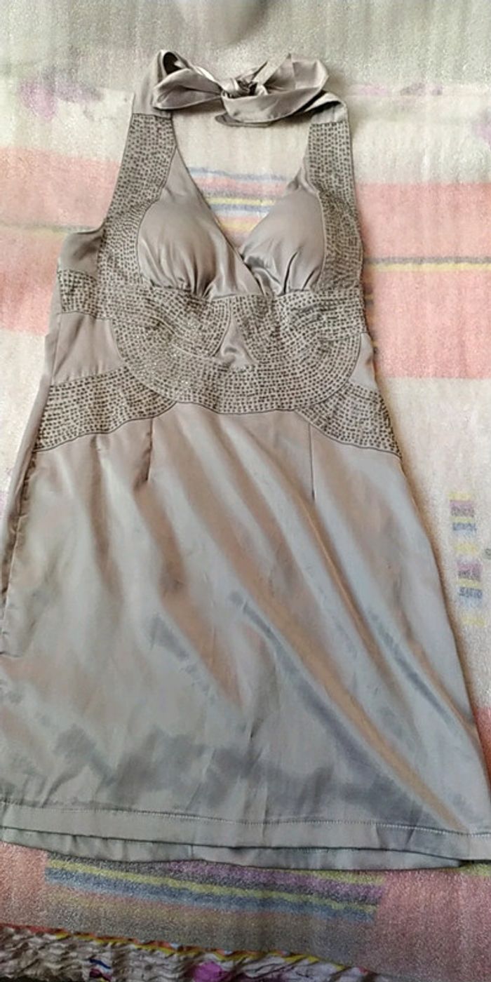 Robe dos nu Graffith T 36 neuve - photo numéro 4