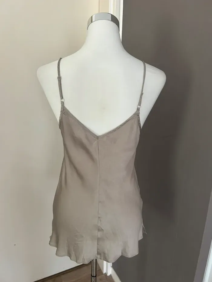 Intimissimi Top en satin de soie avec col en v taille L - photo numéro 4