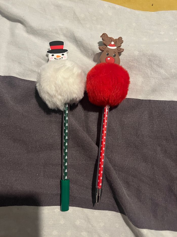 Lot de 2 stylos renne et bonhomme de neige thème Noël