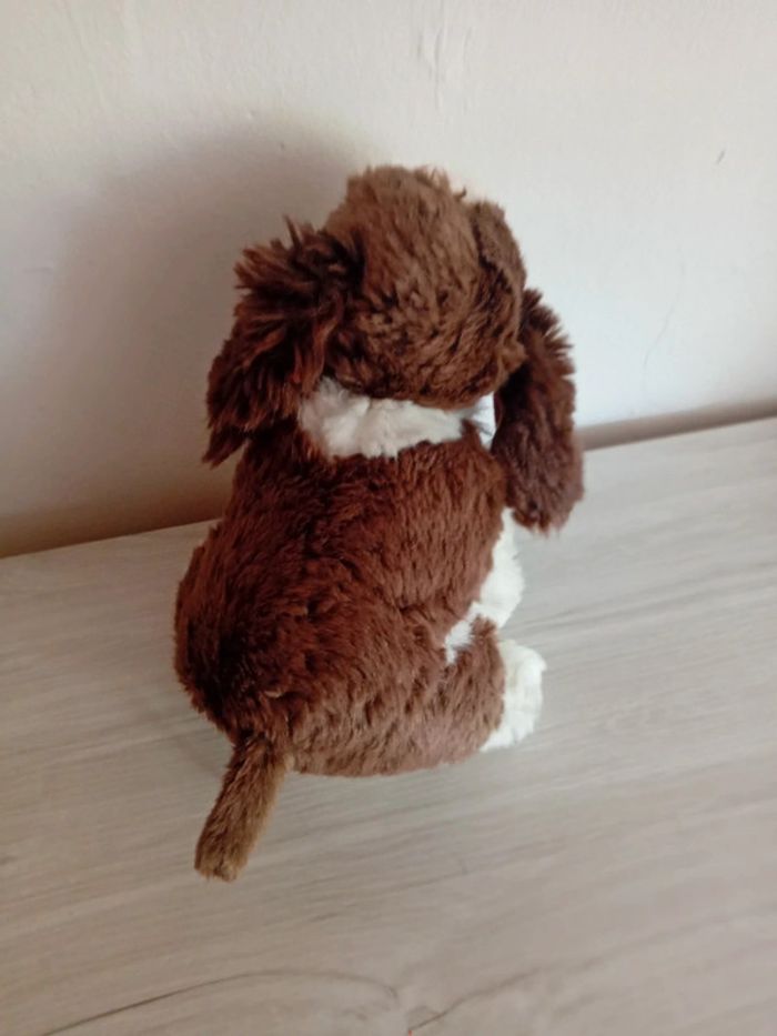 Peluche chien brun et blanc - photo numéro 2