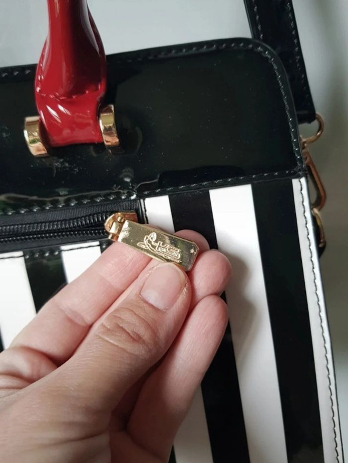 Sac et porte feuille à rayures - photo numéro 11