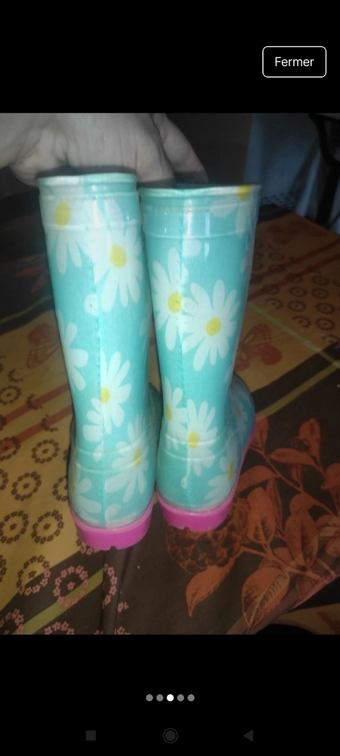 Très botte de pluie ch11 - photo numéro 4