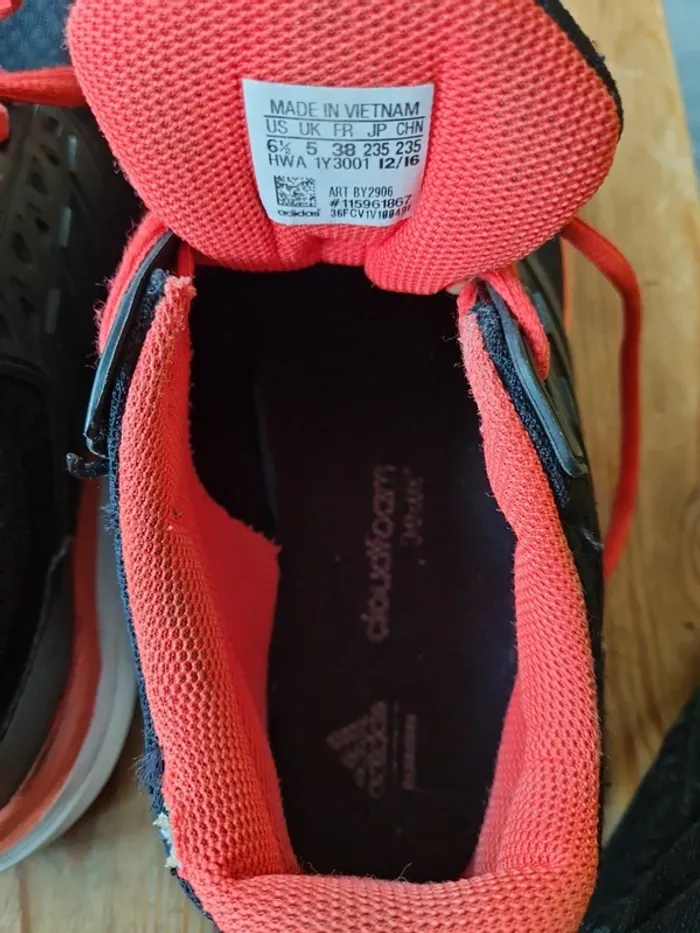 Basket Adidas taille 38 - photo numéro 9