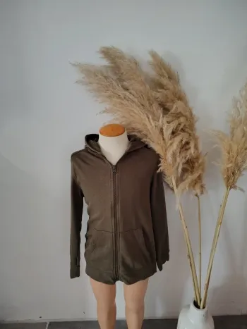 Veste zippée garçon 🧑 10 ans