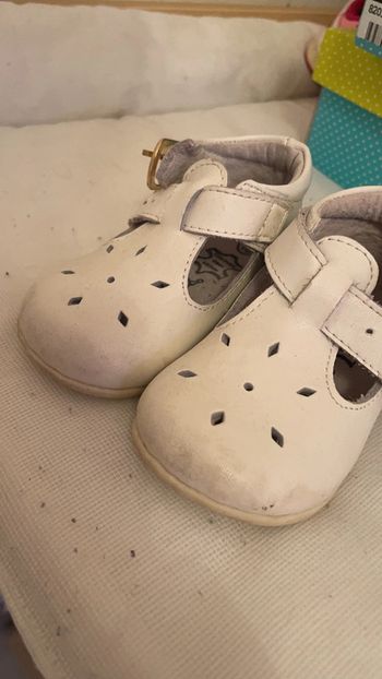 Chaussures bébé fille