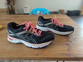 Chaussures running asics