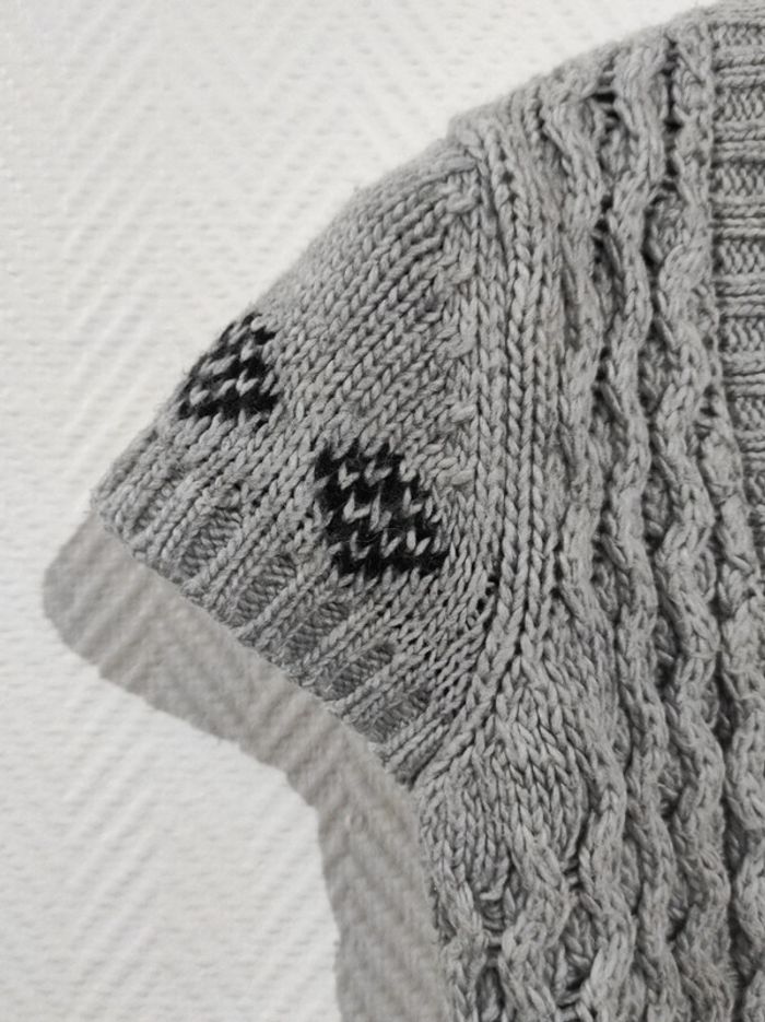 Gilet sans manches cache cache T2 - photo numéro 5