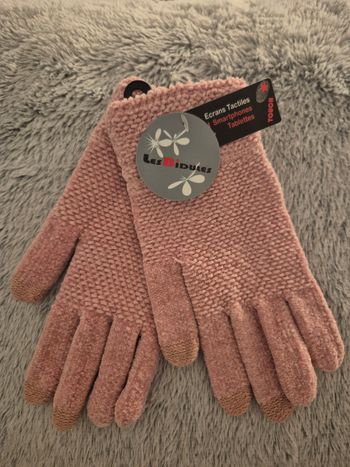 Gants rose tactile