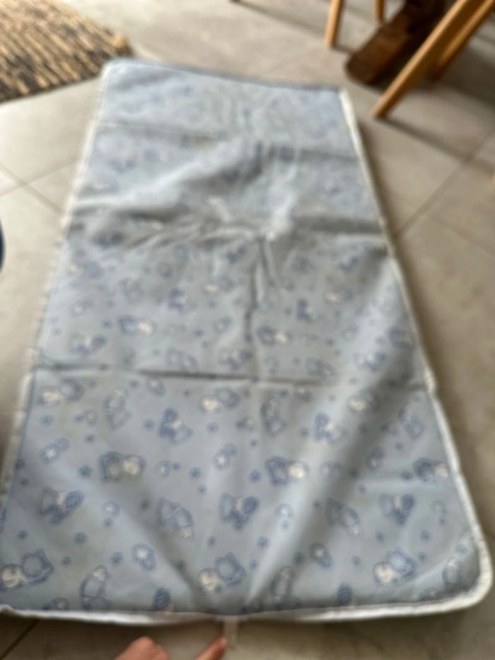 Matelas lit parapluie - photo numéro 4