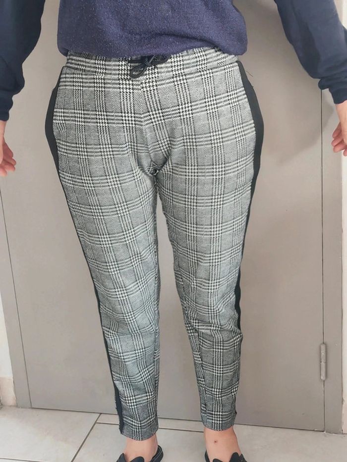 Pantalon - photo numéro 2