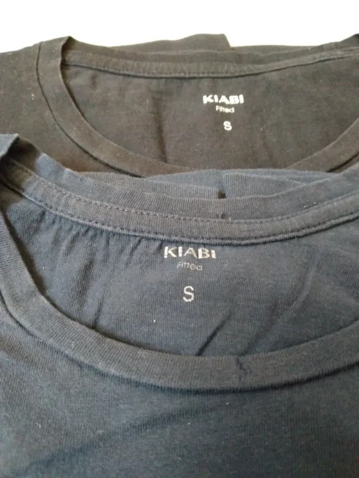 Lot tee-shirts - photo numéro 2