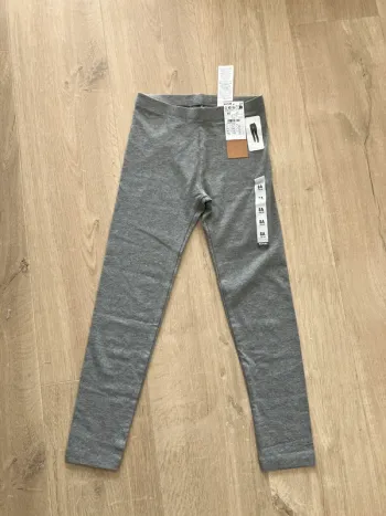 Legging kiabi 8 ans gris neuf avec étiquette