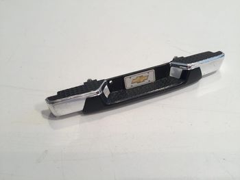 Baguette arrière pièce détachée miniature Chevrolet Colorado 2004 Maisto 1/18 1/18ème #A37