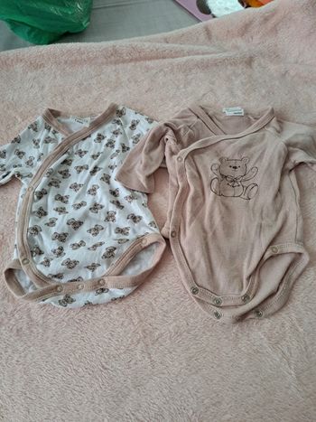 Lot de 2 body 1 mois