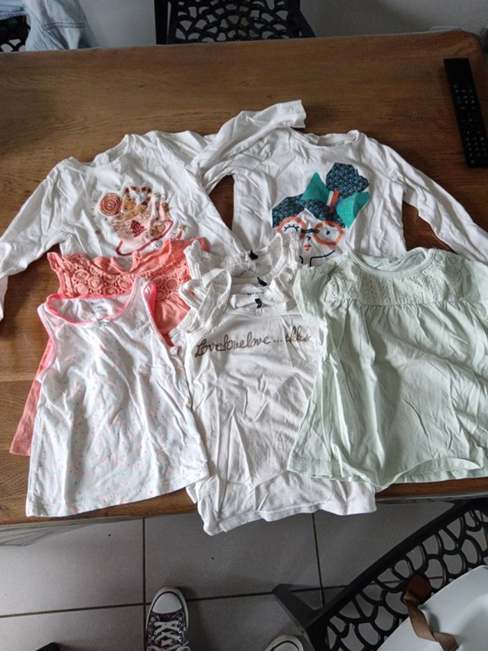 Lot de 8 hauts fille